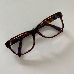 Burberry tortoise shell glasses. Wayfarer style.